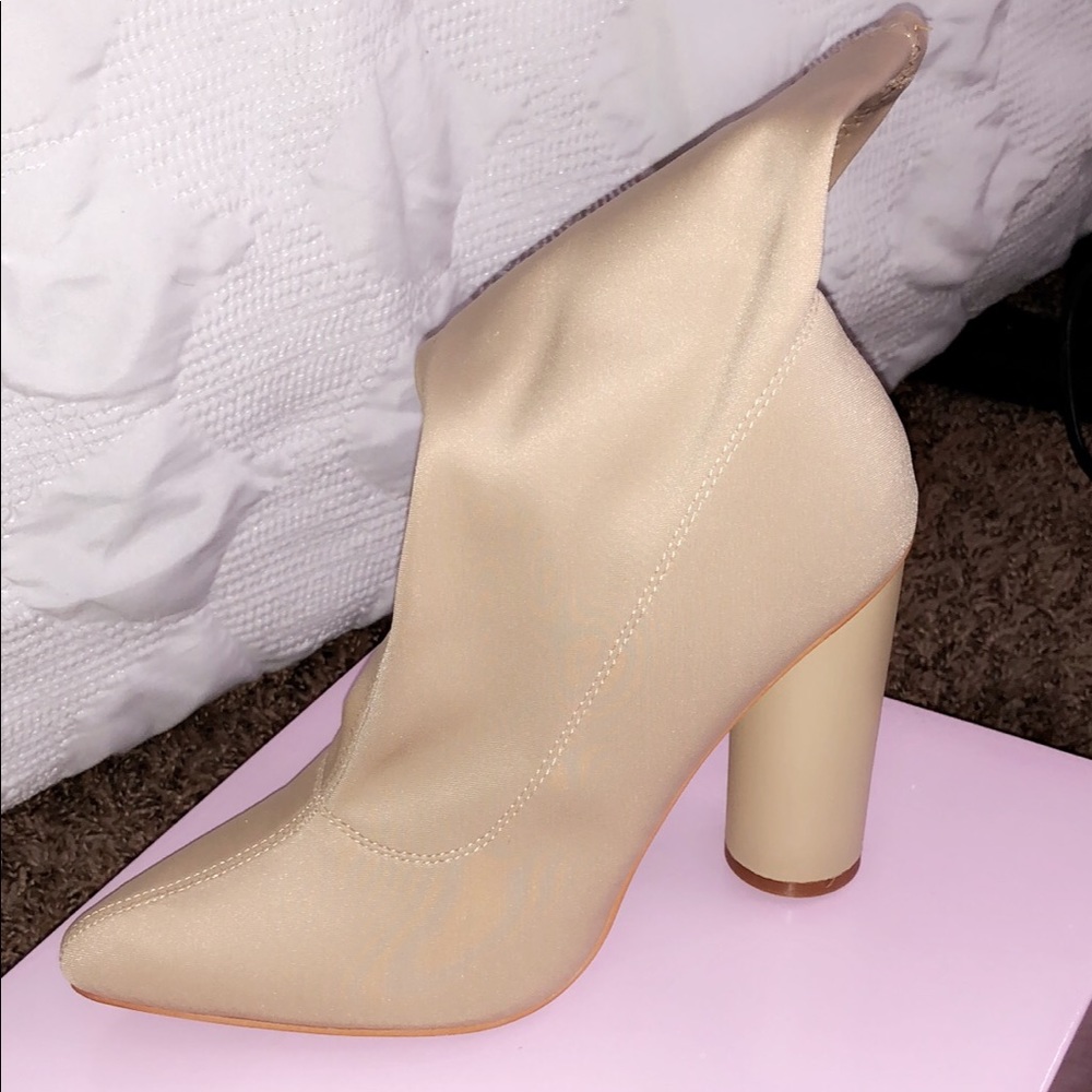 Ankle boots